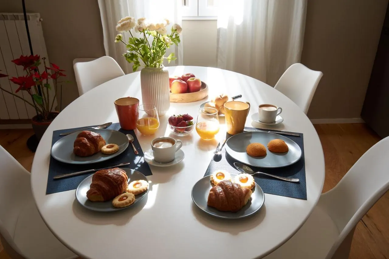 Apartment Due Strade Apt - Dolcevita Holiday Florence